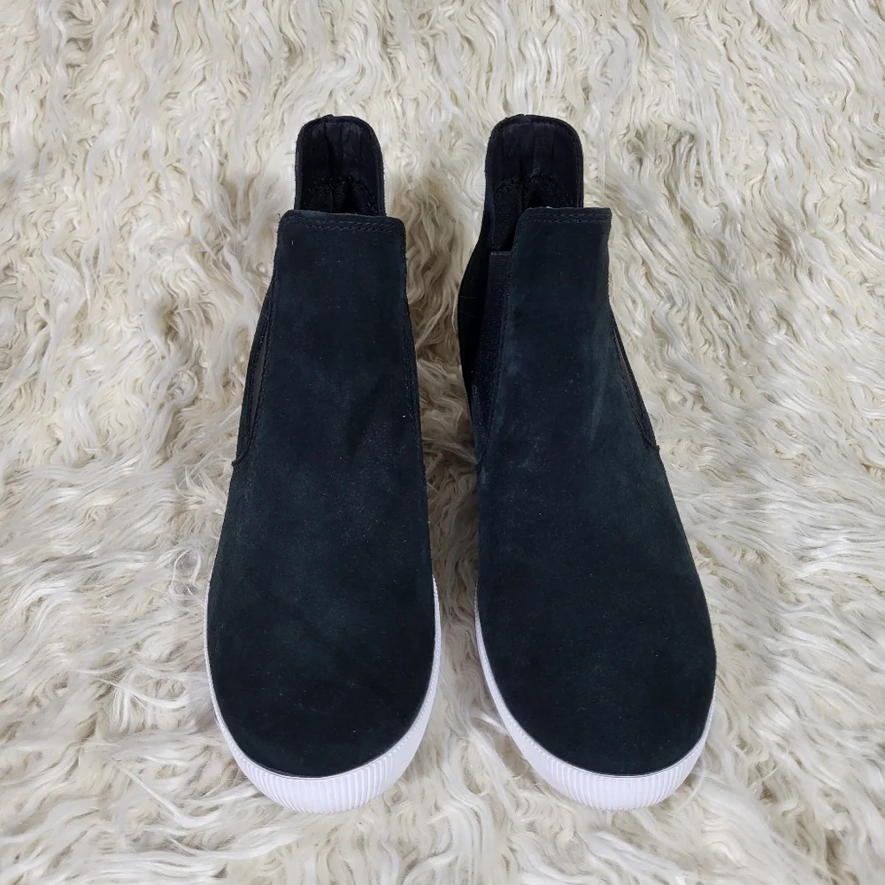 Sorel Out N About Slip On Wedge Bootie Size 9 Black Waterproof Suede Ankle Boots